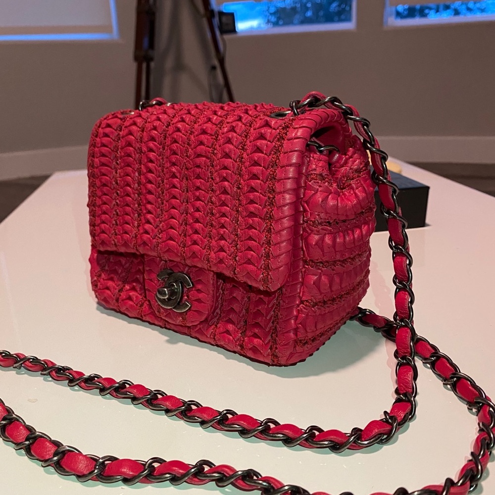 Chanel handbag - Picture 4 of 9